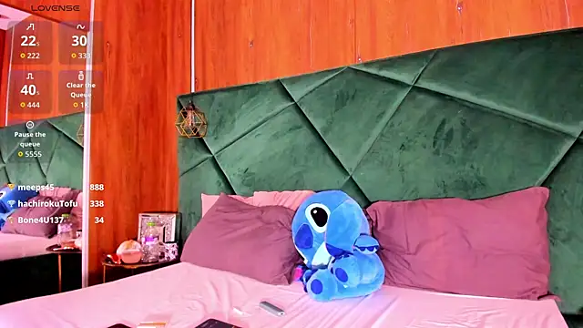 CreamyInkky_ webcam