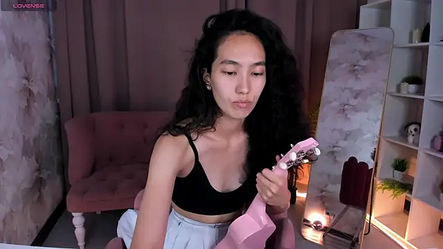 FlirtyAura webcam