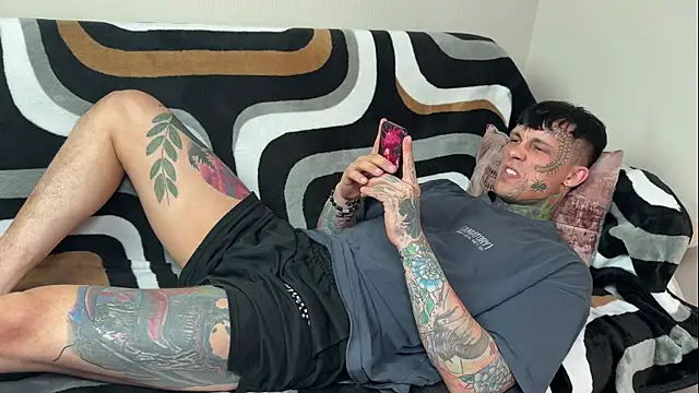 Anubisgods live cam on StripChat