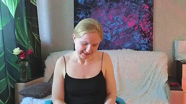 Lanavi_Smile webcam