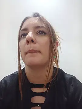 GiselleNoahX live cam on StripChat