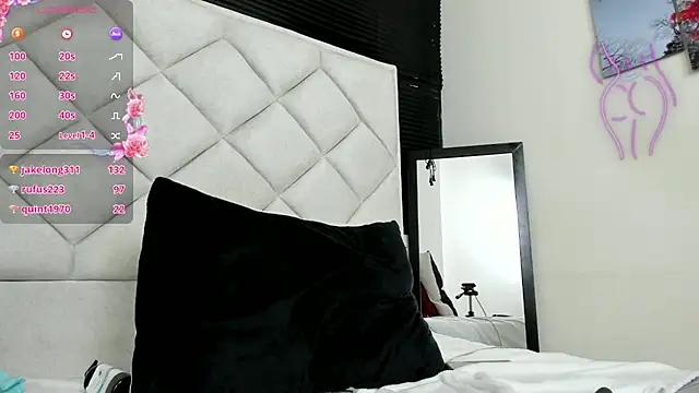 azul_moonn webcam