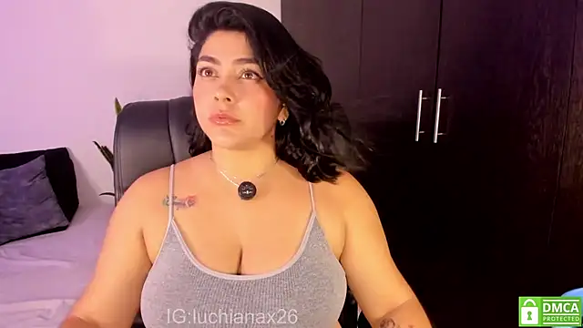 lucy2606 webcam