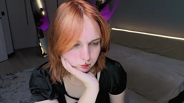 Selene_Graves webcam