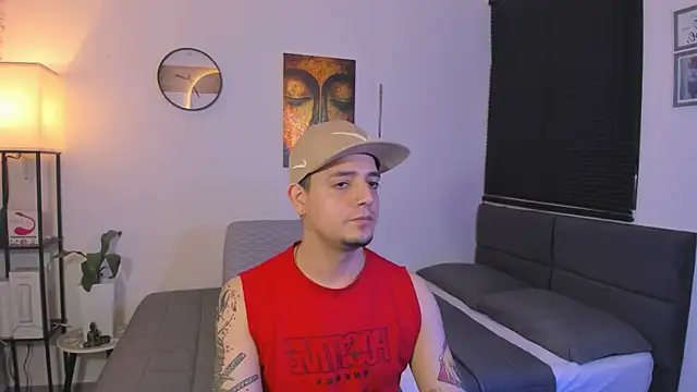 alejandro_calderon1 live cam on StripChat