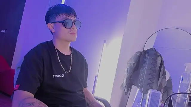 angel_still_