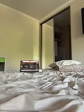 AriaVip live sex cam
