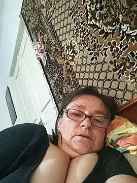 MilaCold5443 webcam