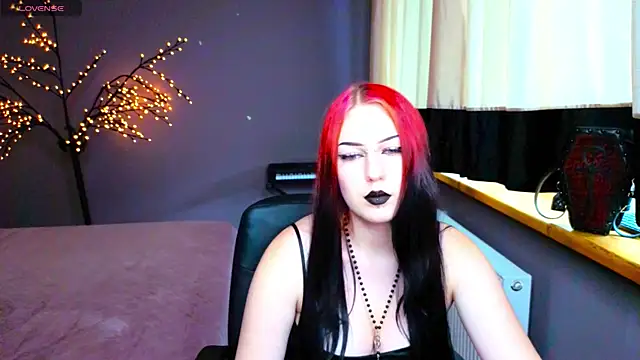 ElizabethVamp webcam
