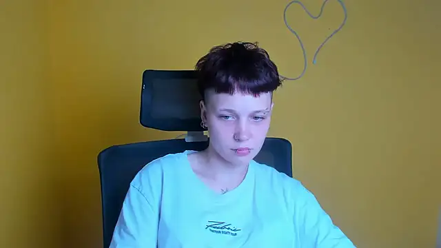 MissKetrin live cam on StripChat