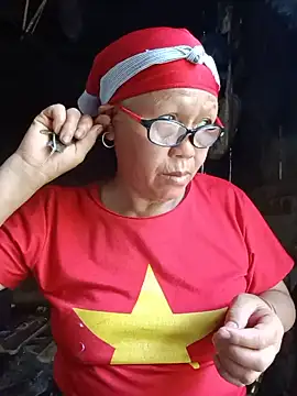 mayhenry live cam on StripChat