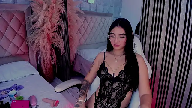 KendallMeyers_ live cam on StripChat