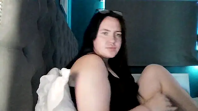 alj135 live cam on StripChat