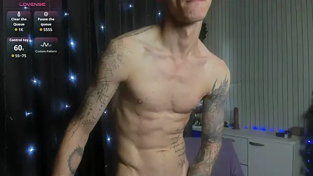 James2Inked live cam on StripChat