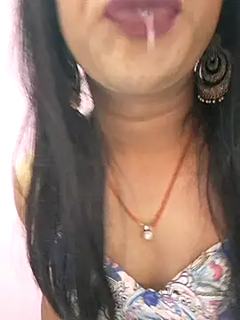 glitchwaligirl webcam