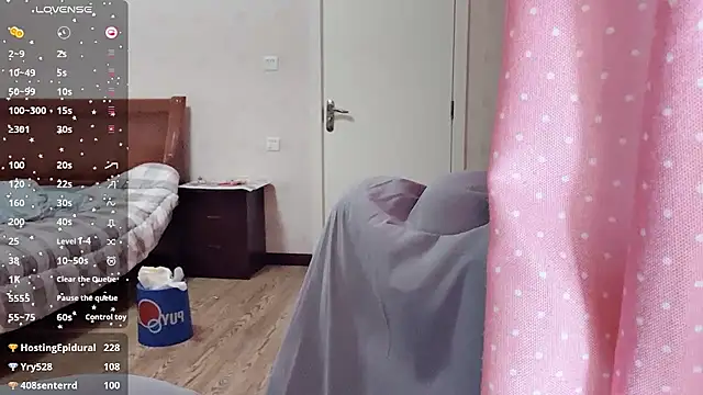qingqing_love2025 webcam