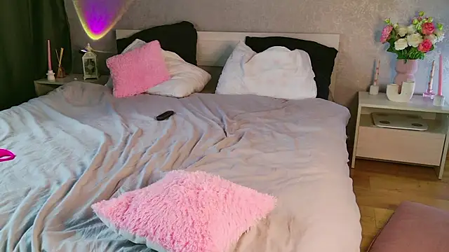 lunelithh Live Web Cam Show