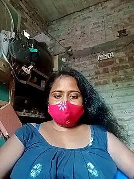 Puja_9999 webcam