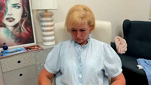 luna_xfantasy webcam