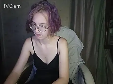 Alessa_Kiss webcam
