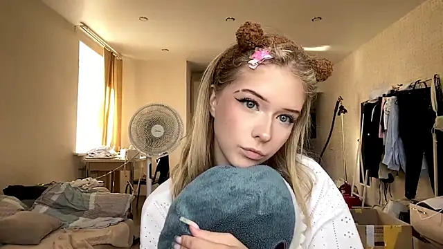fuzzyspark webcam