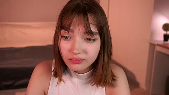 Leyla_crsh webcam