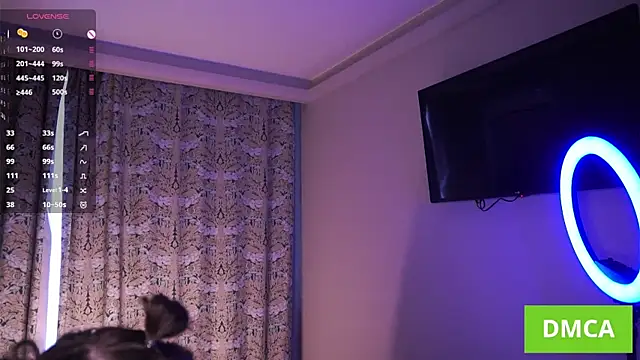 RuthFraction live cam on StripChat