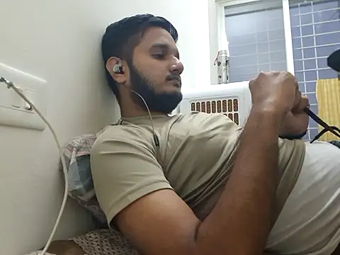 young-hairy-jon webcam