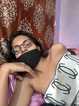 Sandhya_77 webcam