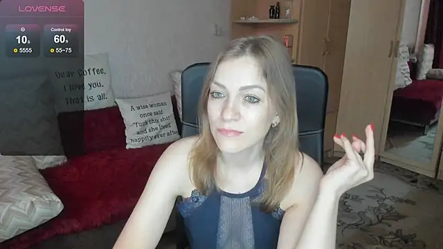 Tiffany_Bates webcam