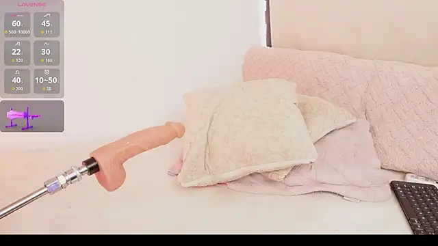 Alexxandra_12 webcam