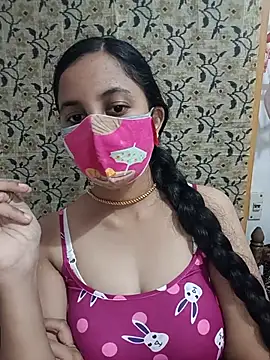 Preethitamil_ponnu webcam