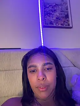 MIAROGERSSS webcam