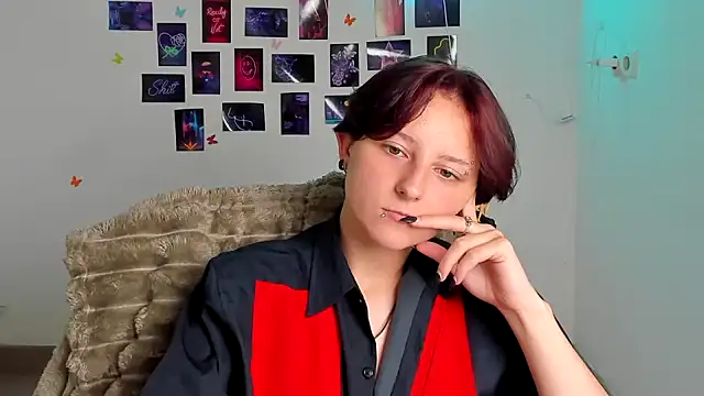 Dilara_Kiss_ webcam