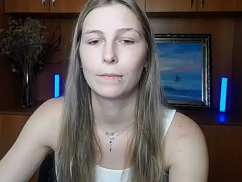 StrangerGi webcam