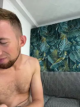 -DARKWHITE- webcam