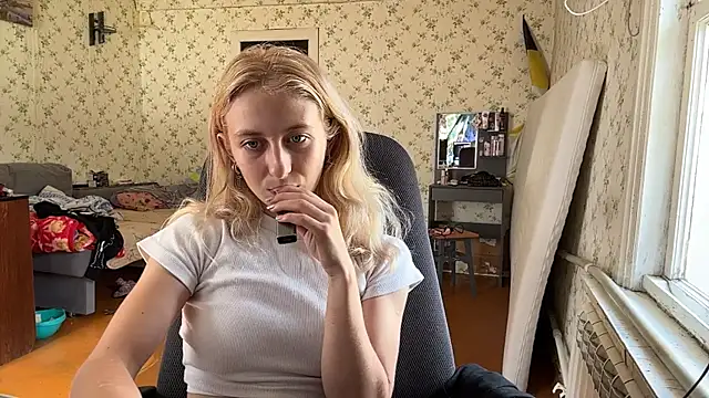 LisaBam webcam