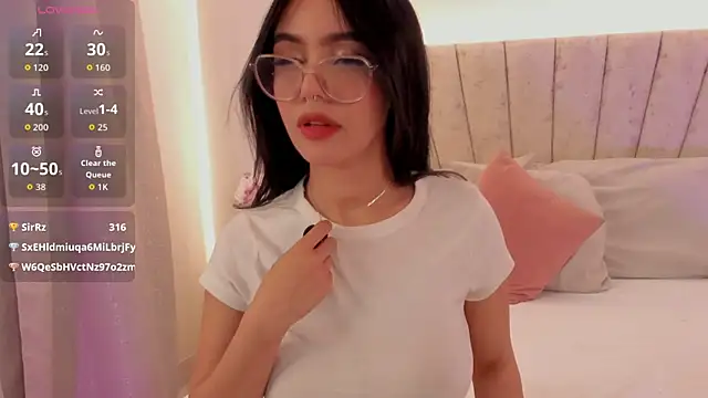 miel_18 live cam on StripChat