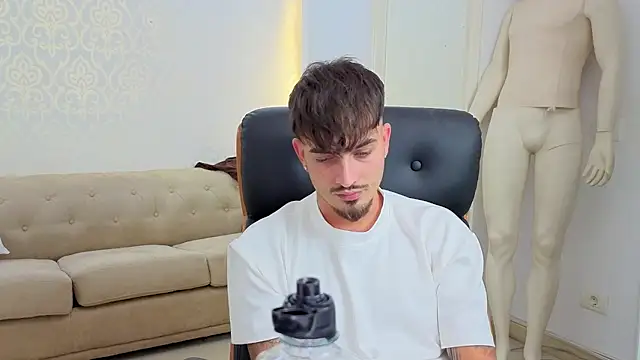 BrandonTate webcam