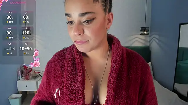 ninna_curly webcam
