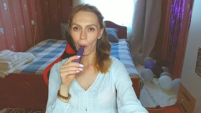 Lady_Sunshine_ live cam on StripChat