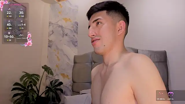 Un_Sluttyy webcam
