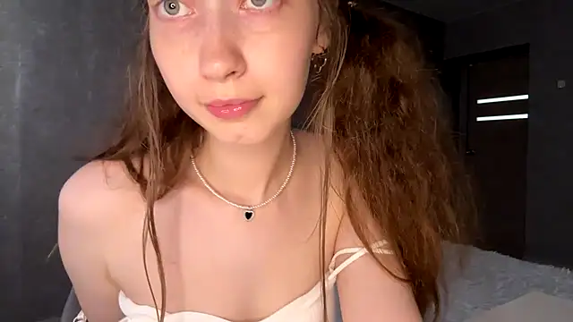 Emily_Mur_ live cam on StripChat