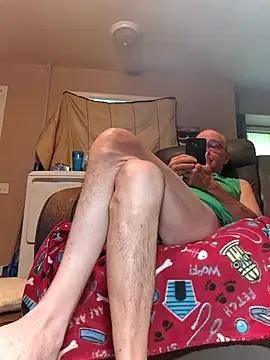 joeyw57 (M grandpa) - 100
