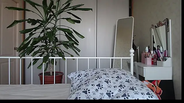 ShyEvaa live cam on StripChat