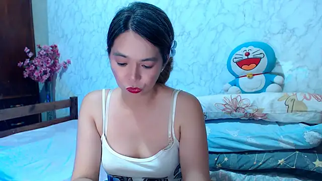 B0rn2Porn live cam on StripChat