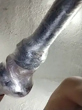 eroos_twink live cam on StripChat