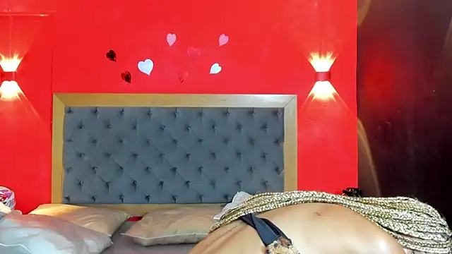 YayaHilton webcam