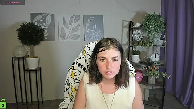 MartaEdams webcam
