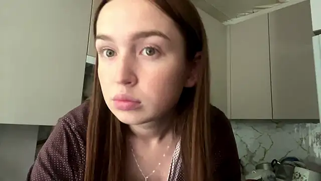 Chloooee webcam